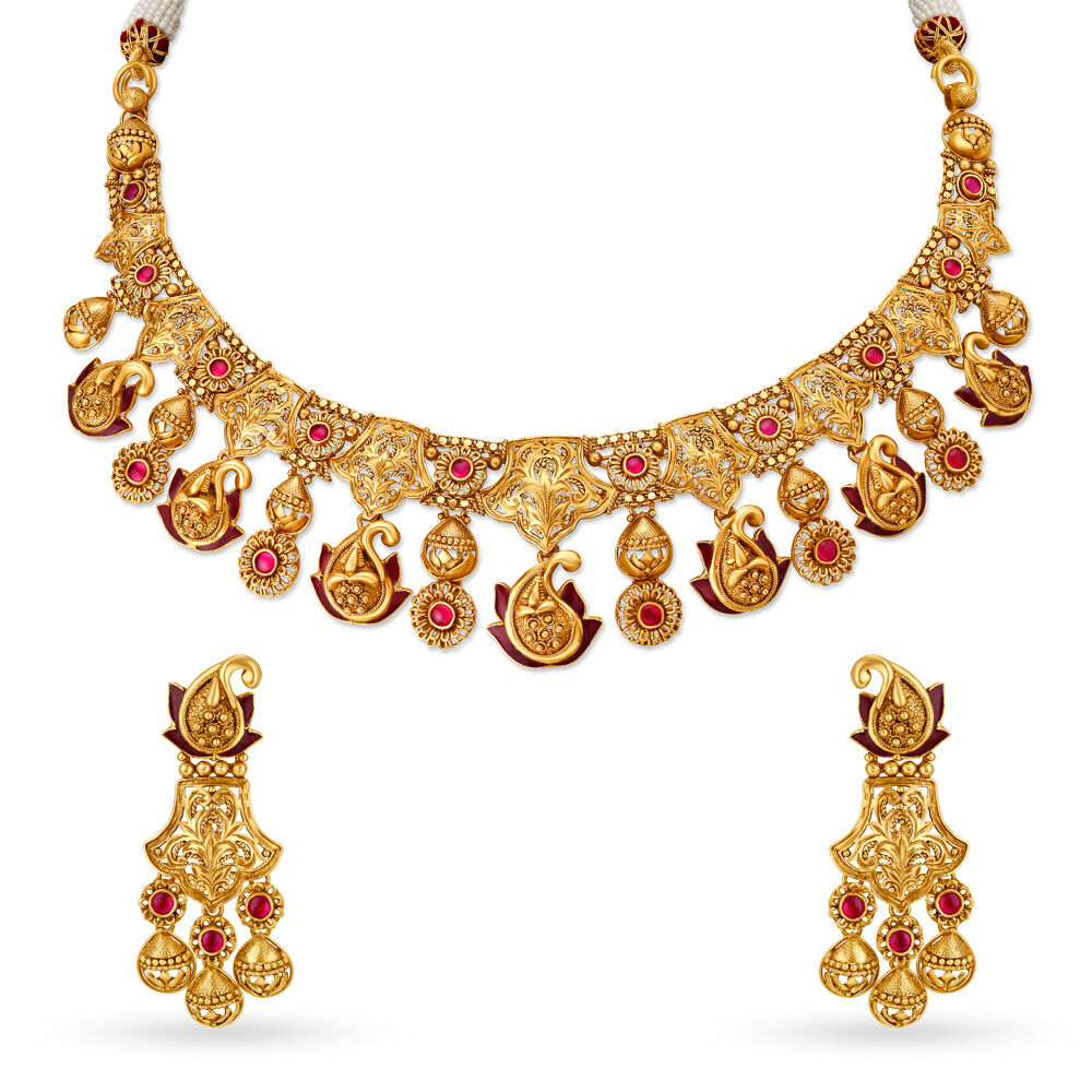 Gold necklace set deals tanishq