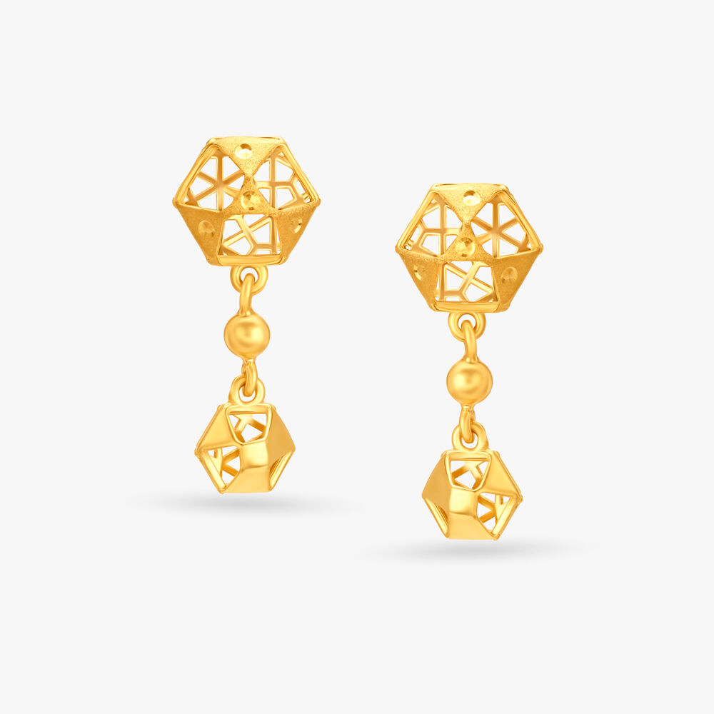 Earrings at best price in Bhopal by The Tanishq Showroom | ID: 9090151573
