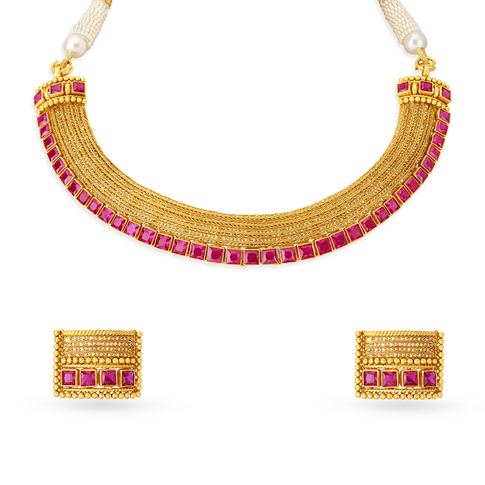 Buy Grand Textured Gold Necklace Set At Best Price | Tanishq UAE