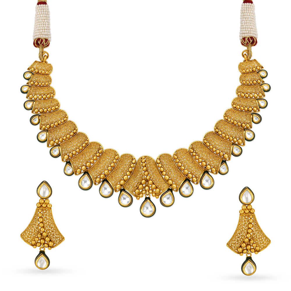 Buy Eclectic Gold Necklace Set at Best Price | Tanishq UAE
