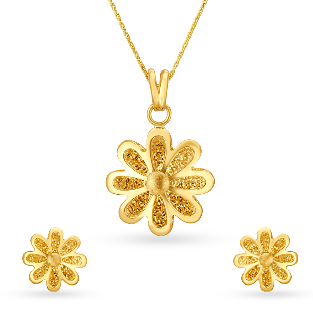 Gold pendant store set tanishq