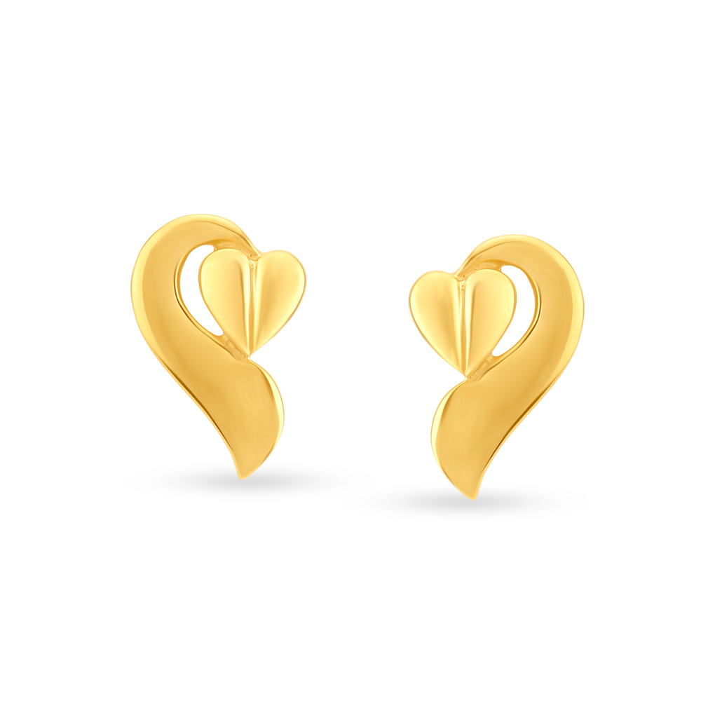 Buy Splendid 22 Karat Yellow Gold Heart Studs at Best Price | Tanishq UAE