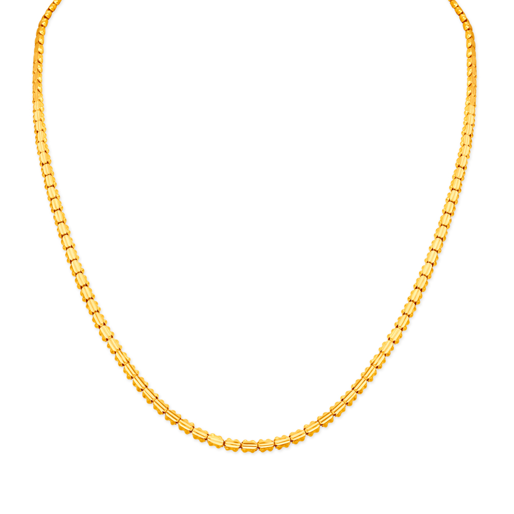 Buy Bold And Classy 22 Karat Yellow Gold Chain At Best Price | Tanishq UAE